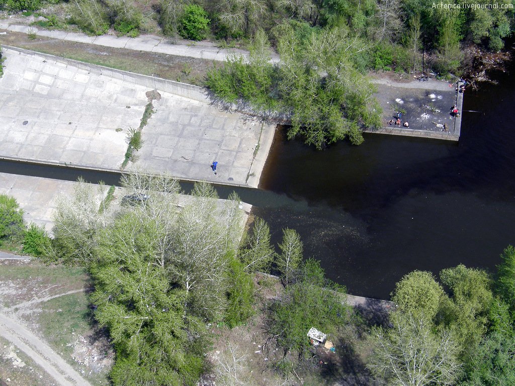 0_cc533_56eb7597_XXL[1]